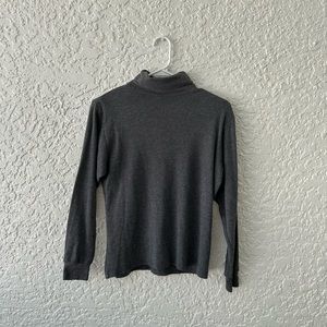 Gray turtleneck